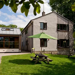 Yha , Malham United Kingdom